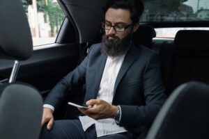 Booking a Gatwick Taxi from Farnborough