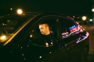 Windlesham Nightlife & Evening Taxi Tips